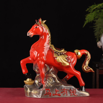 Sticlă ceramică pentru vin Jingdezhen, 1,0 kg, decor de intrare rafinat pentru atragerea averii