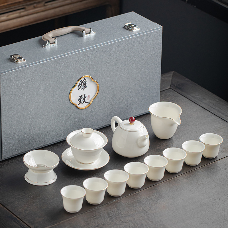 Gongfu teáskészlet fehér porcelánból, testreszabható logóval, ajándékdoboz