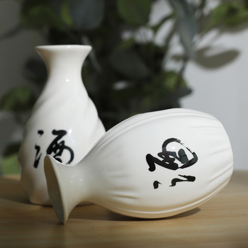 Set ceramic de vin Yankun, 250 ml, cu sticlă de turnare și oală ceramică pentru vin