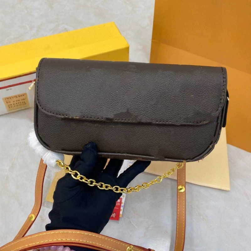 Monogram PU torba kvadratnog oblika s lancem, mala svakodnevna torba