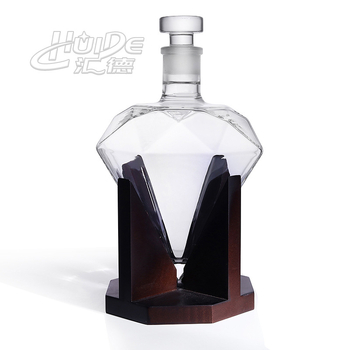 Set de bar pentru whisky cu decanter în formă de diamant, din sticlă borosilicată, ramă din lemn