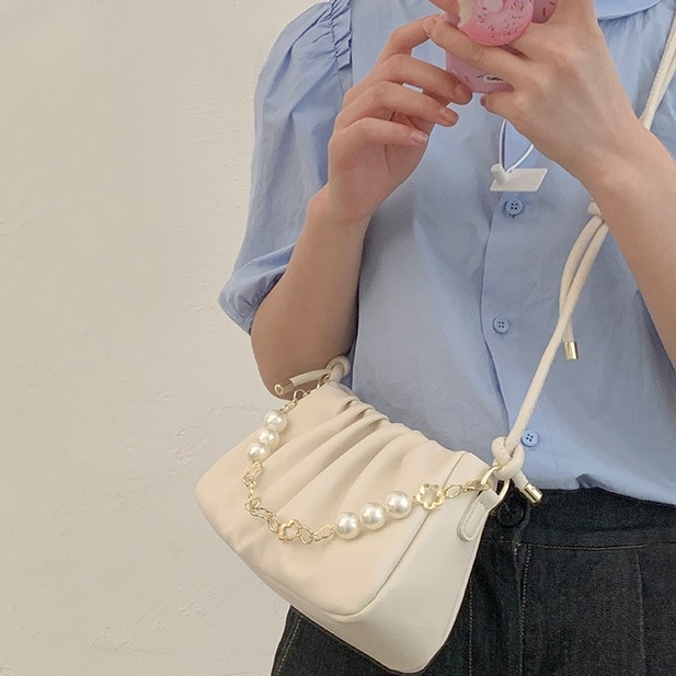 Mala plisirana torbica s dizajnom oblaka, lanac od perli za rame i crossbody nošenje za žene
