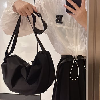 2026 Ženska crossbody torba od Oxford platna, velika zapremina za svakodnevnu upotrebu i putovanja, oblik polumjeseca