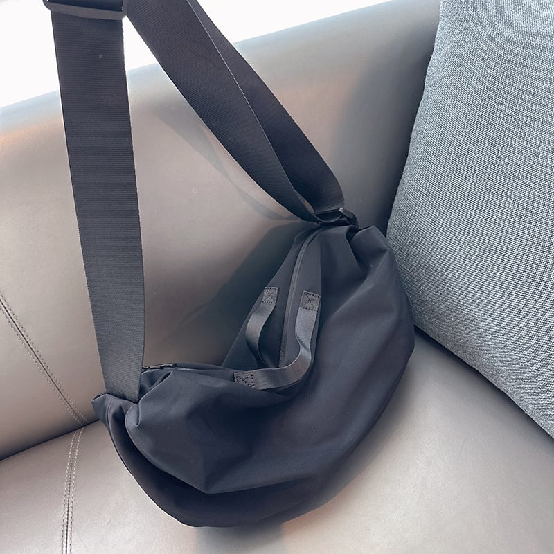 2026 Ženska crossbody torba od Oxford platna, velika zapremina za svakodnevnu upotrebu i putovanja, oblik polumjeseca