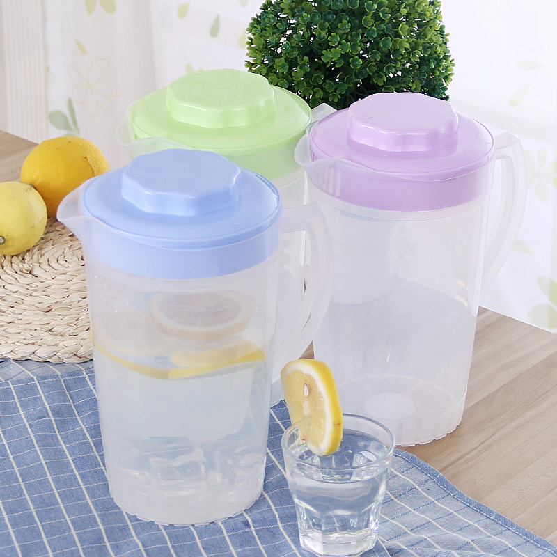 Cană de apă rece din plastic, cu capacitate mare, rezistentă la temperaturi înalte, cu infuzor de ceai, potrivită pentru sucuri, lapte de soia și ceaiuri florale