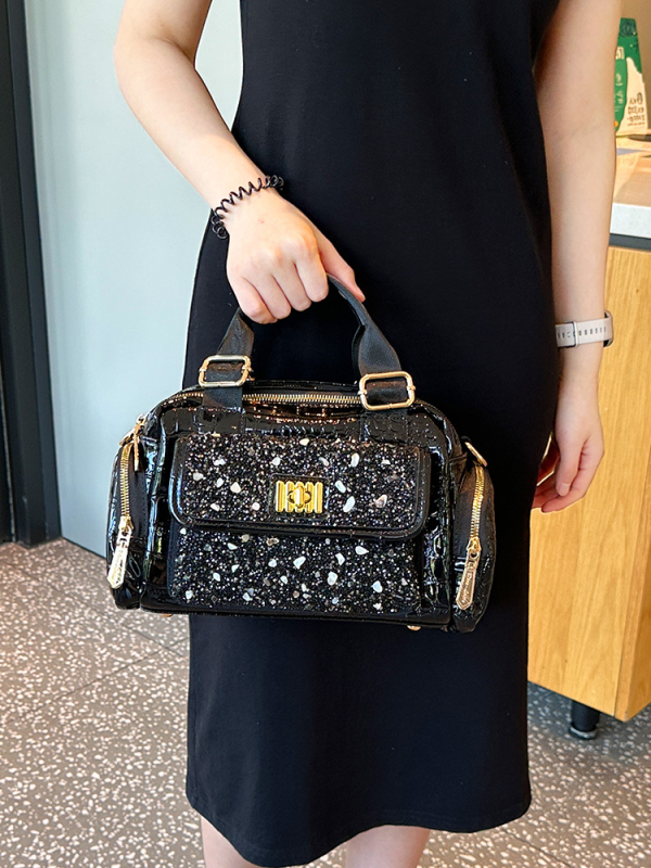 Ženska torba od prave kože s uzorkom krokodila, novo izdanje 2025, ručna ručka, ramena i crossbody remen, modni butik dizajn