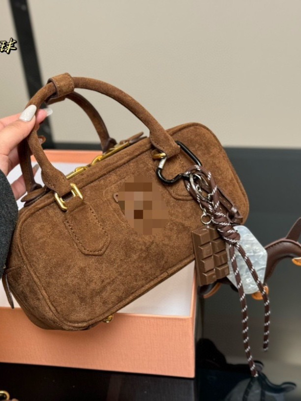 Jesensko-zimska velurova bowling torba, mat završetak, mala ženska torba za rame ili crossbody, retro stil, svestrana
