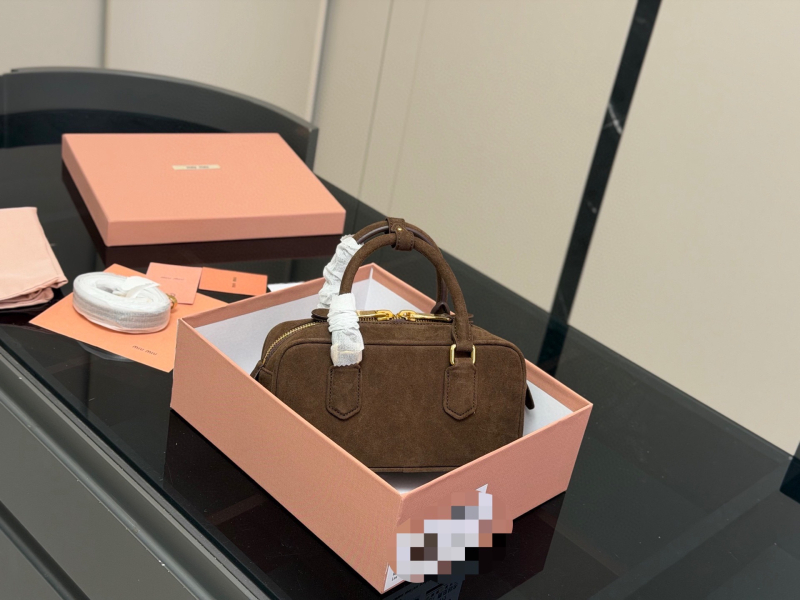 Jesensko-zimska velurova bowling torba, mat završetak, mala ženska torba za rame ili crossbody, retro stil, svestrana