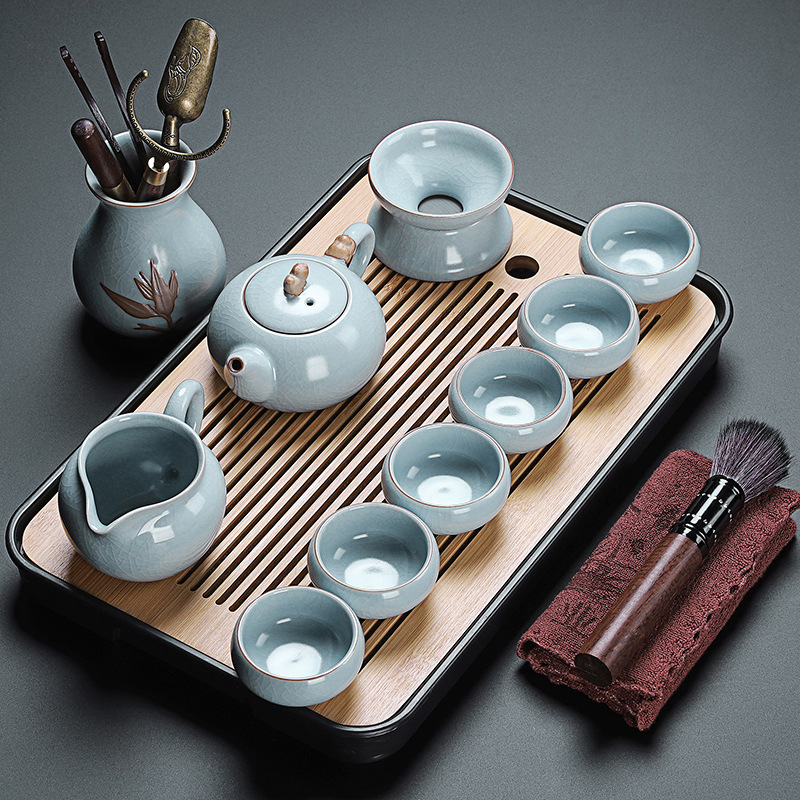 Set de ceai în stil chinezesc Ru Kiln cu ceainic și cești, ceramică, cu logo personalizat, inclusă tavă din bambus, cadou pentru 6–10 persoane