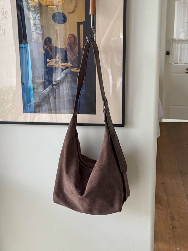 Ženska velur tote torba u jesenskom šumskom stilu — velika kapaciteta, lagana, minimalističkog dizajna, korejskog stila