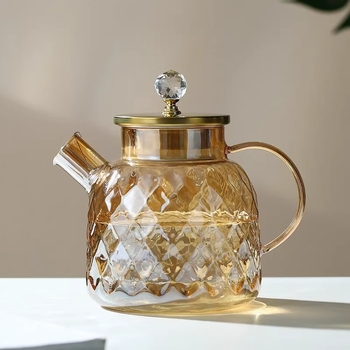 Sticlă de apă rece din sticlă borosilicată, rezistentă la temperaturi ridicate, capacitate mare, finisaj amber-gold și gri închis.