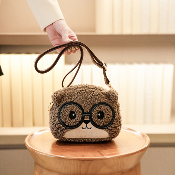North Bag pliš torbica za žene, mini crossbody, okruglog oblika, svakodnevna upotreba