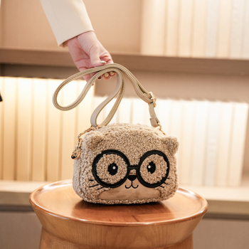 North Bag pliš torbica za žene, mini crossbody, okruglog oblika, svakodnevna upotreba