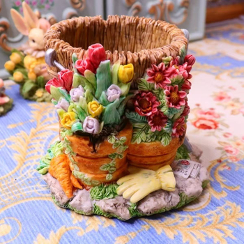 Nou DIY suport pentru pixuri gravat cu flori și păpușă din ipsos aromată - colorare, ornament creativ de artizanat