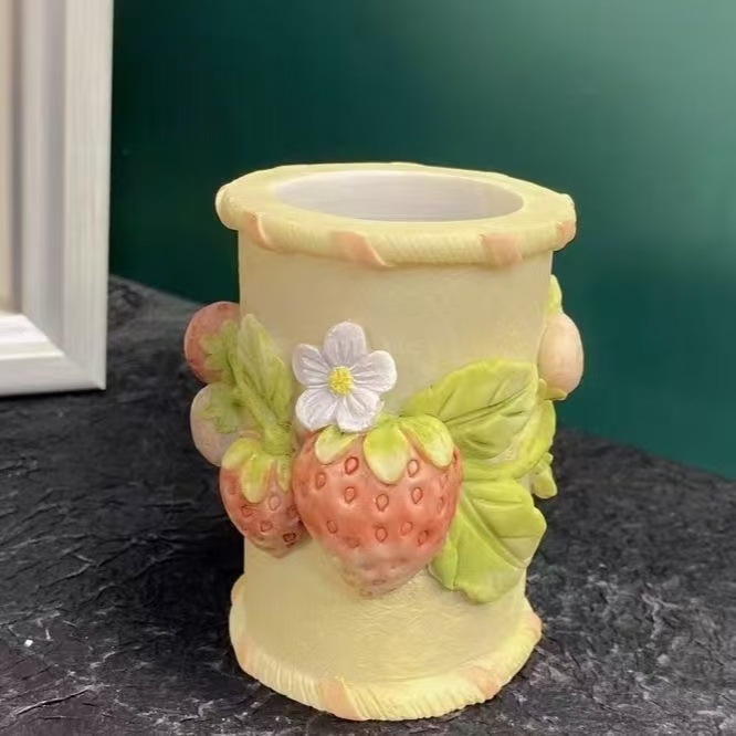 Nou DIY suport pentru pixuri gravat cu flori și păpușă din ipsos aromată - colorare, ornament creativ de artizanat