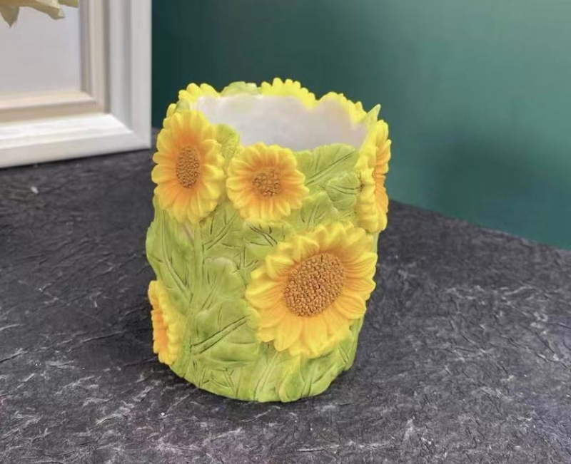 Nou DIY suport pentru pixuri gravat cu flori și păpușă din ipsos aromată - colorare, ornament creativ de artizanat
