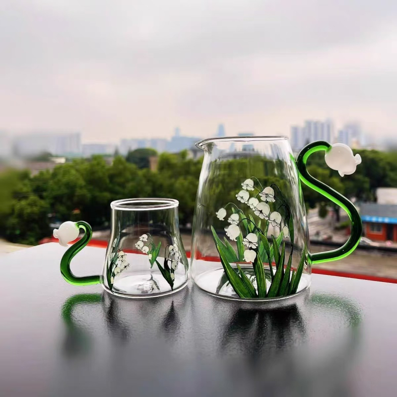 Set de băut pentru o persoană cu ceașcă cu motiv floral și ceainic, pahar din sticlă rezistent la temperaturi înalte și cană pentru apă rece