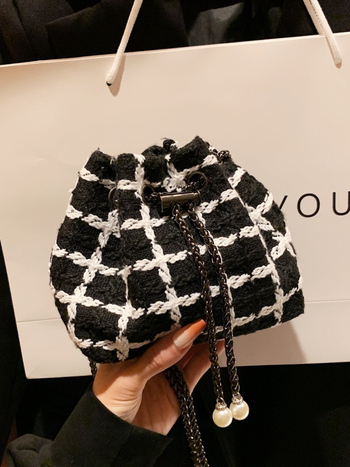 2025 nova ženska mini bucket torba s lančanim remenom, u vintage Chanel stilu