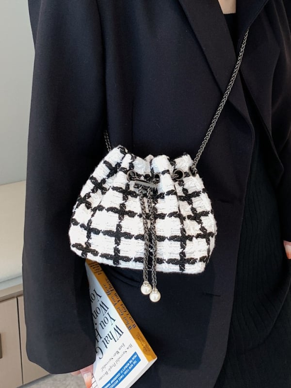 2025 nova ženska mini bucket torba s lančanim remenom, u vintage Chanel stilu