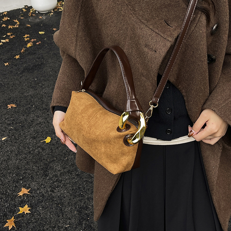 Ženska torba od nubuka Boston Pillow, srednje veličine crossbody torba za posao i svakodnevnu upotrebu, dumpling bag stil
