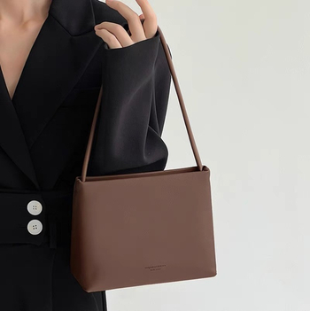 Baget torba ispod pazuha s elegantnim dizajnom – mala kvadratna crossbody torba za žene