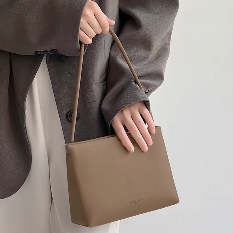 Baget torba ispod pazuha s elegantnim dizajnom – mala kvadratna crossbody torba za žene