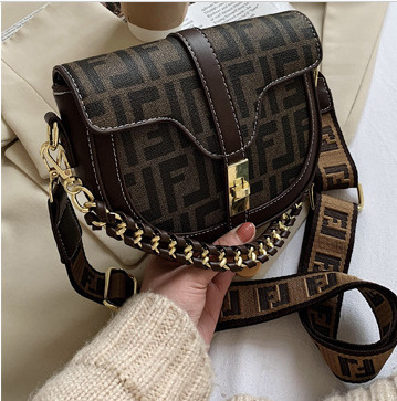 Ženska torba tipa sedla, mala torba, 2022 nova moda, torba za rameno, retro elegantan gradski stil, crossbody torba