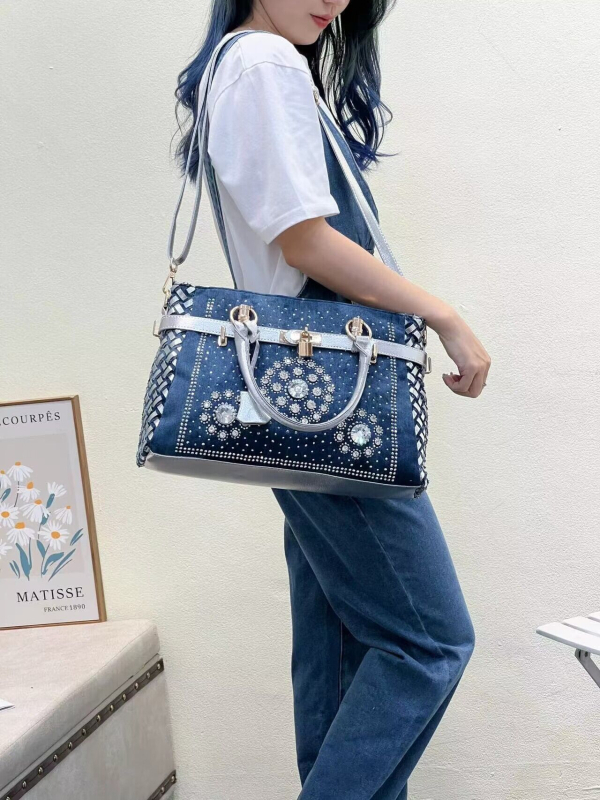 Denim Kelly torba s pletenim detaljima i zakovicama, ženska torba za rameni i crossbody