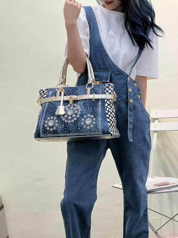 Denim Kelly torba s pletenim detaljima i zakovicama, ženska torba za rameni i crossbody
