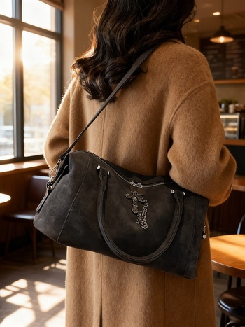 Ženska crossbody torba za jesen-zimu, velika kapaciteta, kvadratnog oblika, novi model 2025, svakodnevna torba preko ramena