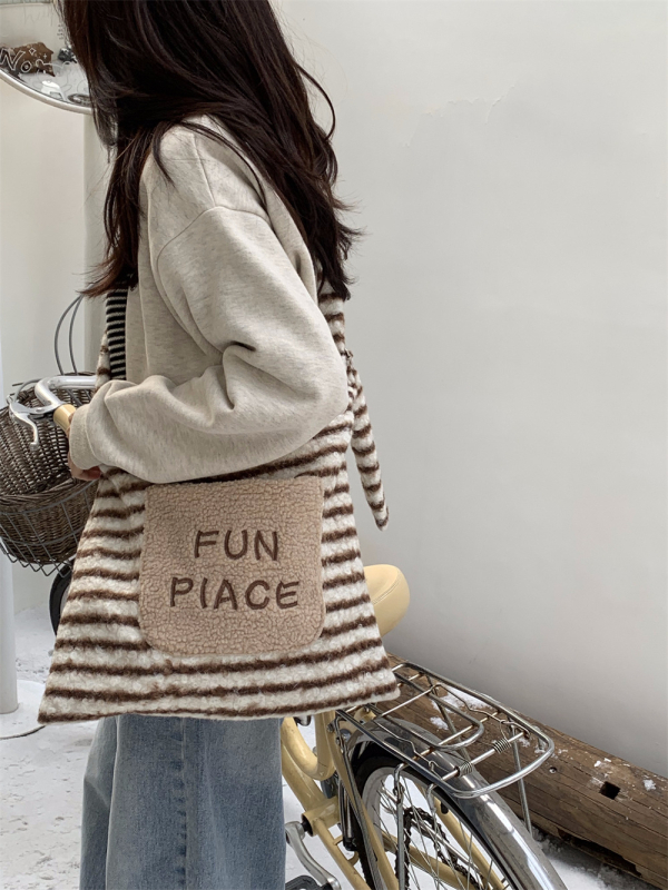 Zimska pliš crossbody torba za žene s patchwork izvezenim uzorkom, svakodnevna tote torba