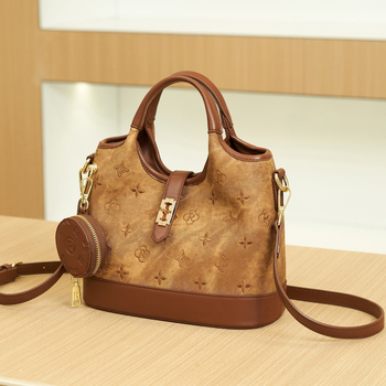 Vintage tote torba za žene s vezom, hobo stil, smeđa PU koža, proljeće 2026