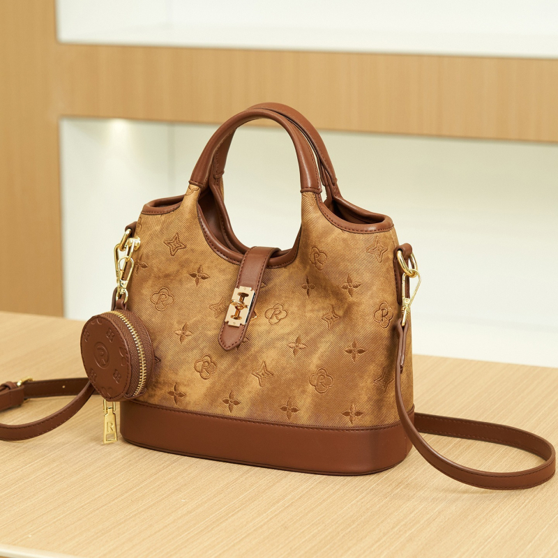Vintage tote torba za žene s vezom, hobo stil, smeđa PU koža, proljeće 2026