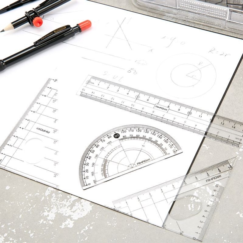 Set geometrijskih alata za ispite s 2B olovkom, ravnalom, kutomjerom, šestarom i trokutom za učenike