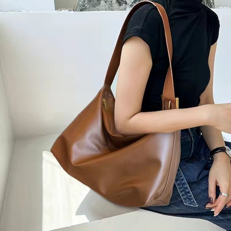 Mekana torba za rame velike kapacitete, pogodna za izlaske i nastavu, crossbody i torba za rame za žene