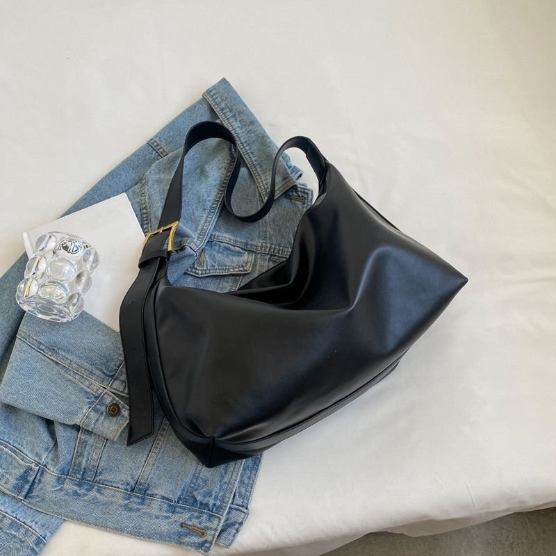 Mekana torba za rame velike kapacitete, pogodna za izlaske i nastavu, crossbody i torba za rame za žene