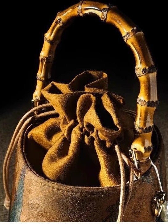 Torba od bambusa u kineskom stilu s resicama i dizajnom inspiriranim kineskom haljinom, ženska ručna torba, torba za rame i crossbody