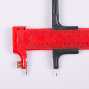 Compas plastic pentru desen cu lamă, tăietor circular multifuncțional