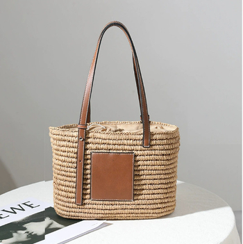 Kvadratna pletena torba preko ramena, jednobojna, za plažu