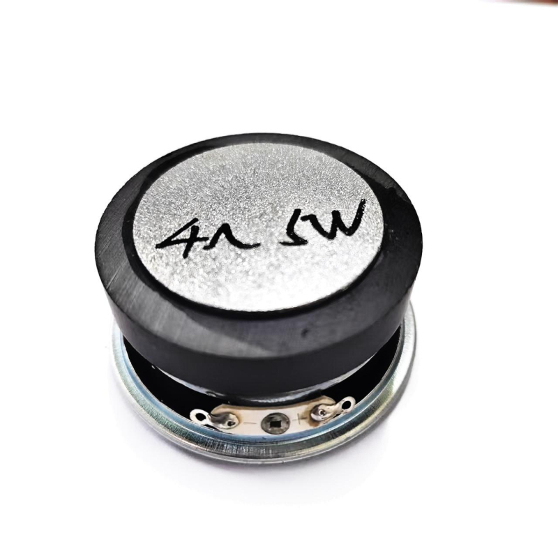 Difuzor rotund de 52 mm, margine din cauciuc și magnet extern, 4 Ω, 5 W, înălțime totală 25 mm
