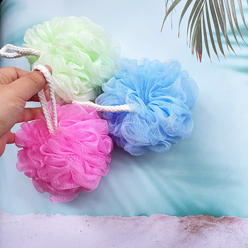 50 g bilă mare de baie, moale, cu spumă; floare de baie; scrub; curățător facial; gel de duș și șampon