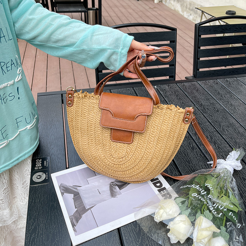 Nova moderna ženska torba preko granice, velika zapremina, plažna slamena pletena torba, crossbody s preklopom, minimalistički dizajn