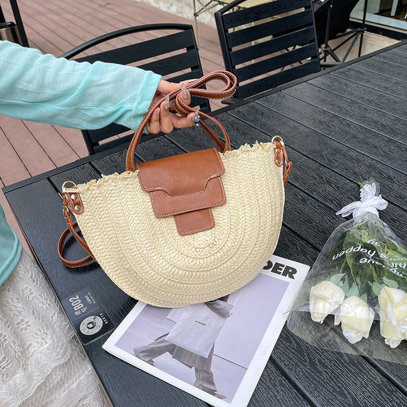 Nova moderna ženska torba preko granice, velika zapremina, plažna slamena pletena torba, crossbody s preklopom, minimalistički dizajn