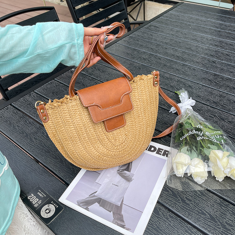 Nova moderna ženska torba preko granice, velika zapremina, plažna slamena pletena torba, crossbody s preklopom, minimalistički dizajn