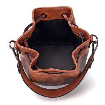 Ženska torba od prave kože, multifunkcionalna mini crossbody bucket torba s resicama, ručno obojena