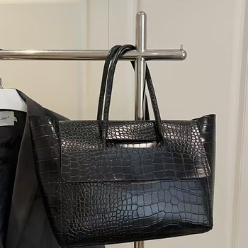 Ženska torbica velike kapacitete, minimalistički dizajn, torba preko ramena i tote torba