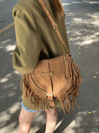 Ženska torba od umjetnog velura s resicama, retro sedlastog oblika, crossbody torba za ramena