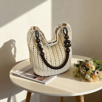 Ženska pletena torbica od slame, ručna izrada, elegantan izgled, plaža torba preko ramena ili crossbody, srednja veličina, proljeće 2026