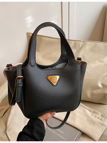 Vintage torba tipa kanta sa europsko‑američkim stilom, svestrana crossbody za žene, kompaktna i moderna, sa zatvaračem