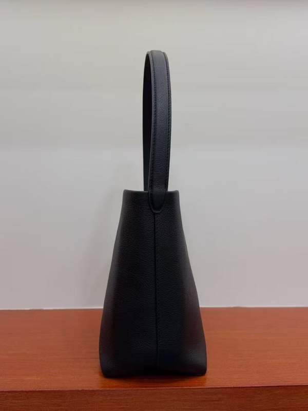 Row ženska Bucket torba, Tote torba velike kapacitete, kožna torba za rame, retro minimalistički stil za svakodnevnu upotrebu
